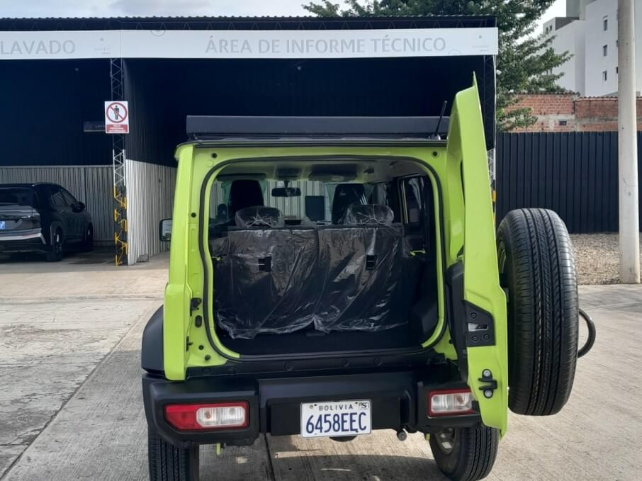 SUZUKI JIMNY 2025 15.500 Kms.