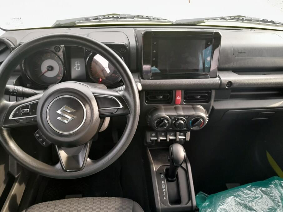 SUZUKI JIMNY 2025 15.500 Kms.