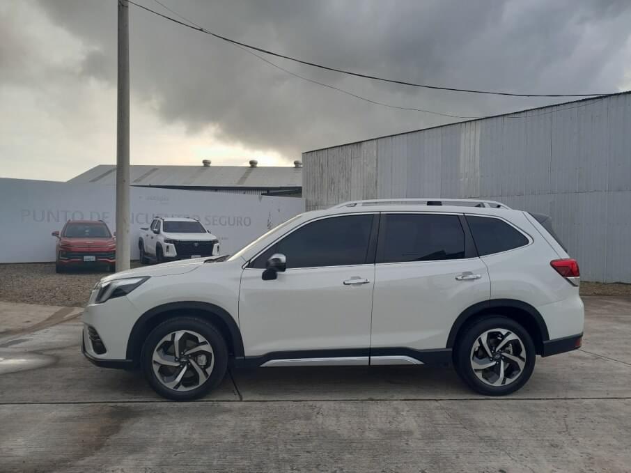 SUBARU FORESTER 2024 8.900 Kms.