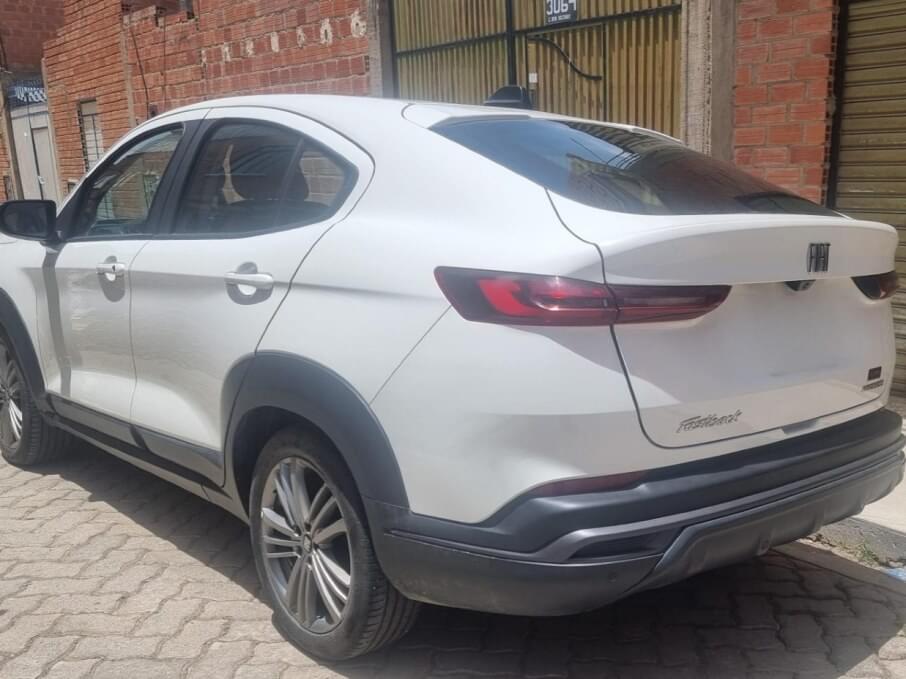FIAT FULLBACK 2024 18.000 Kms.