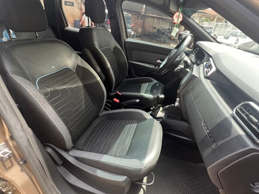 RENAULT DUSTER 2021 21.000 Kms.