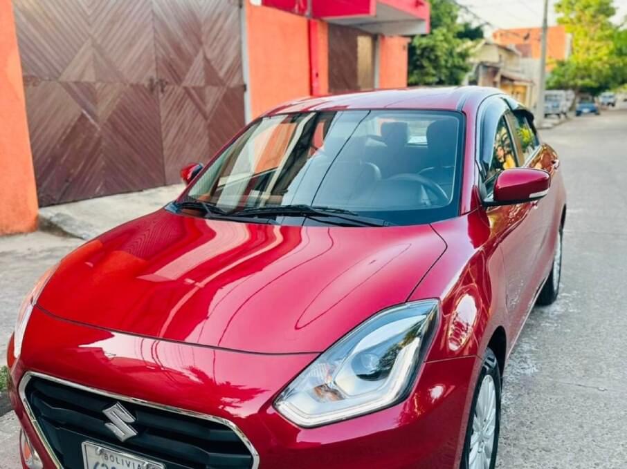 SUZUKI DZIRE SEDAN 2024 19.300 Kms.