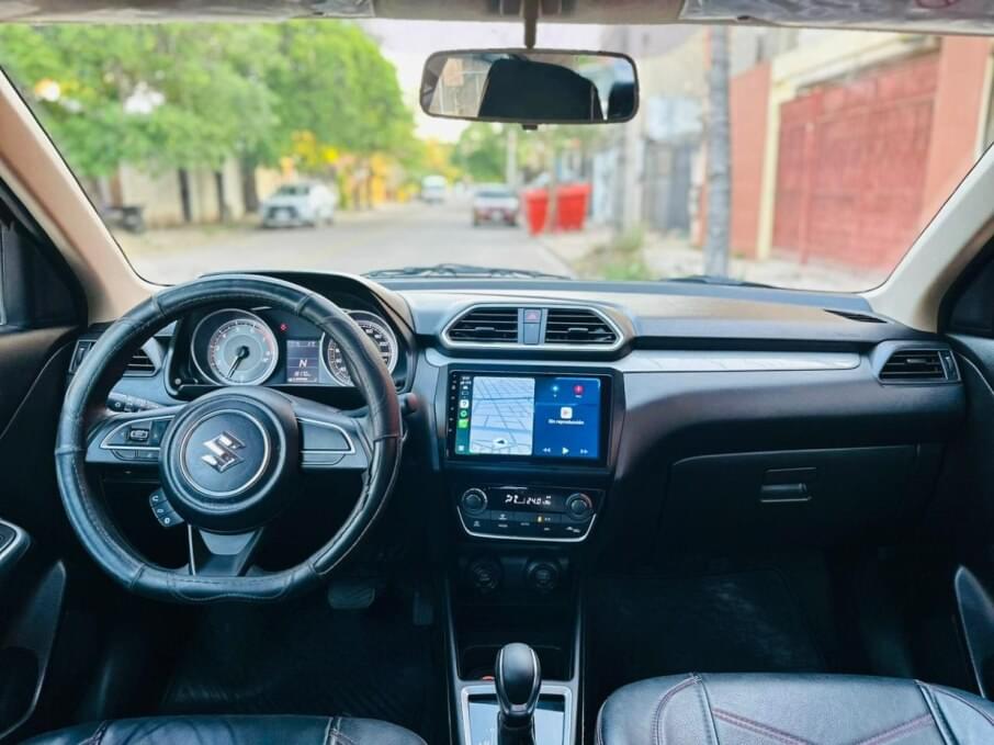 SUZUKI DZIRE SEDAN 2024 19.300 Kms.