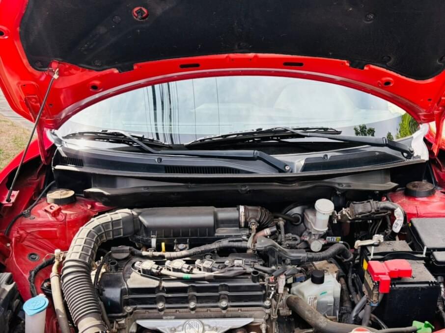 SUZUKI DZIRE SEDAN 2024 19.500 Kms.