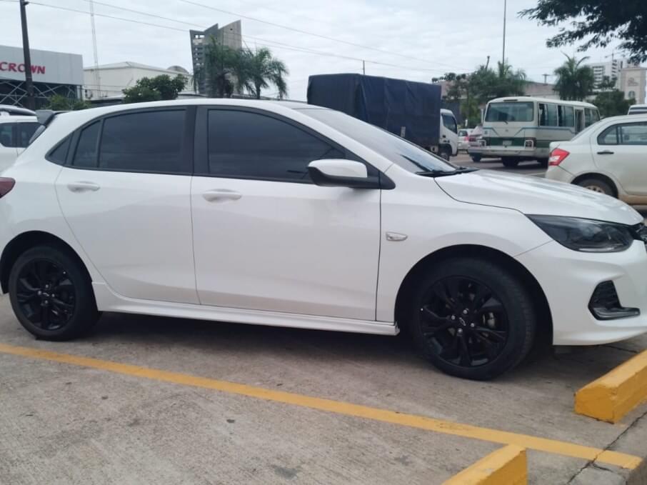 CHEVROLET ONIX 2021 53.000 Kms.