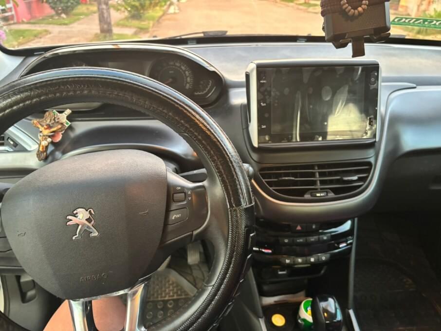 PEUGEOT 2008 2023 80.000 Kms.