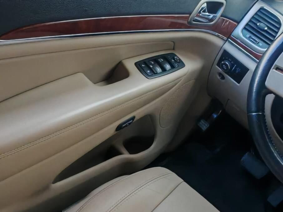 JEEP GRAND CHEROKEE 2012 123.850 Kms.