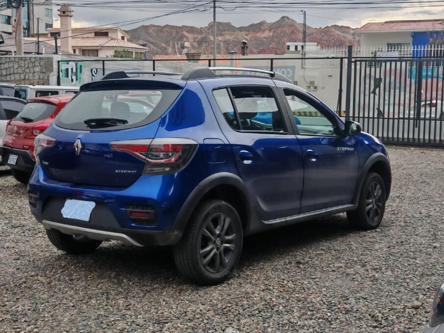 RENAULT STEPWAY 2023 66.000 Kms.