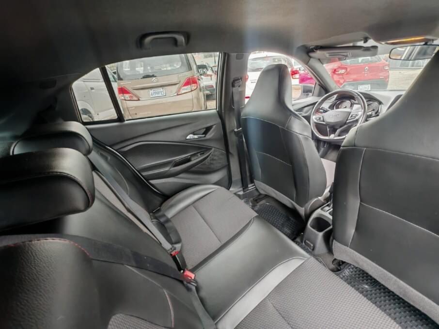 CHEVROLET ONIX 2023 25.000 Kms.