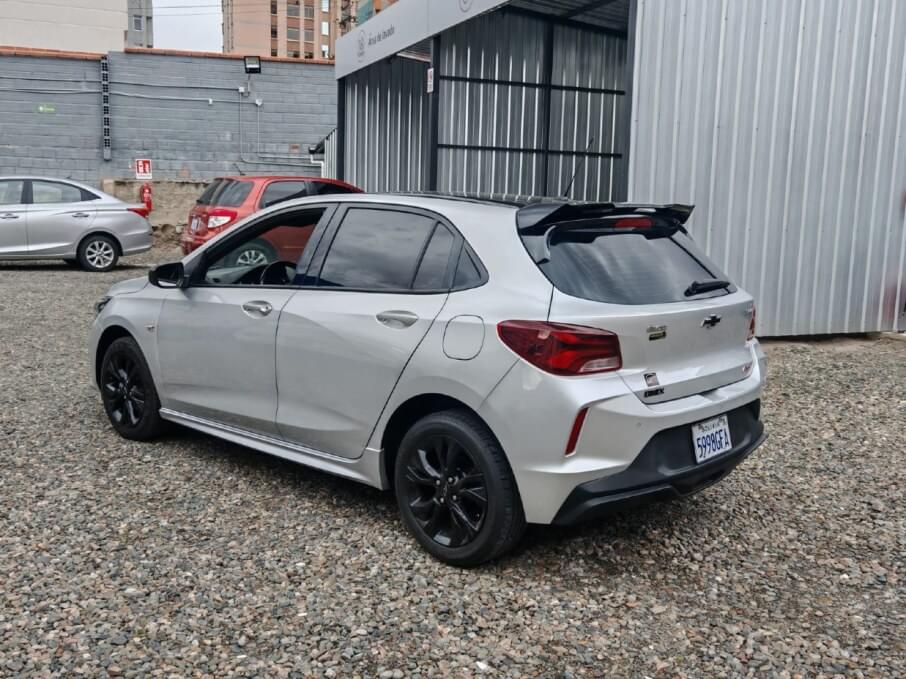 CHEVROLET ONIX 2023 25.000 Kms.