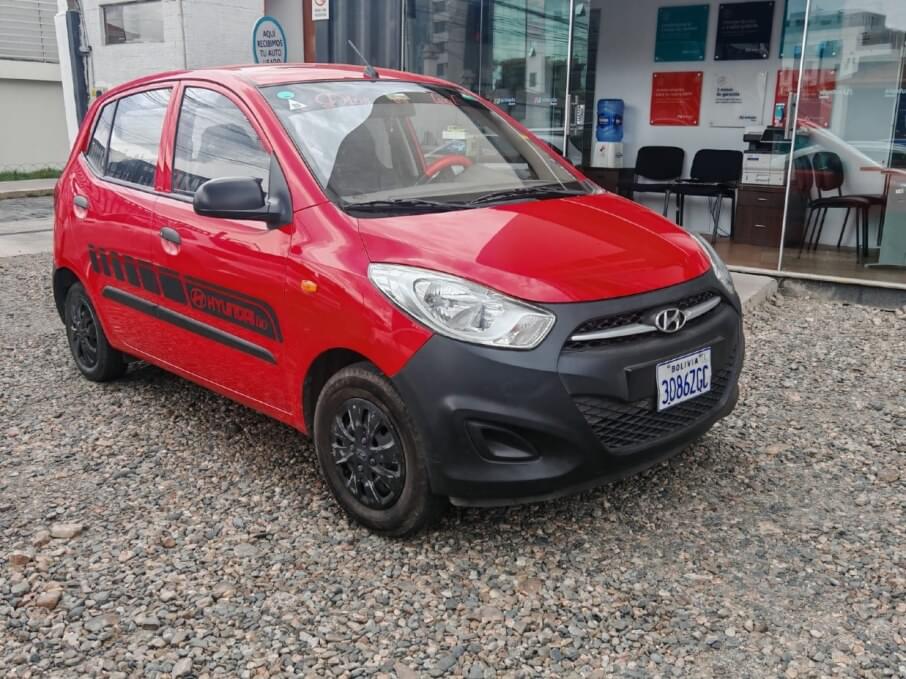 HYUNDAI I-10 2013 61.000 Kms.