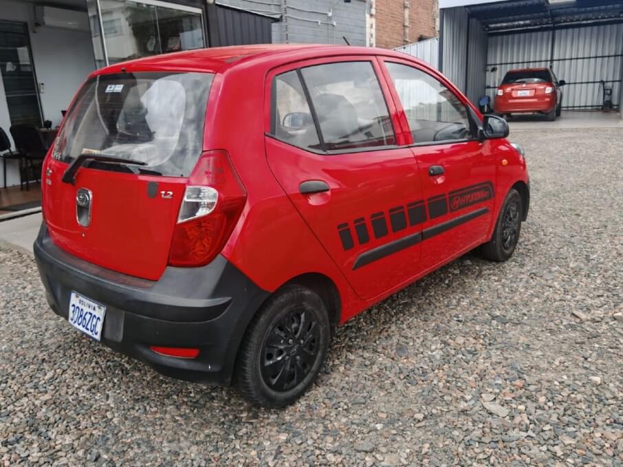 HYUNDAI I-10 2013 61.000 Kms.