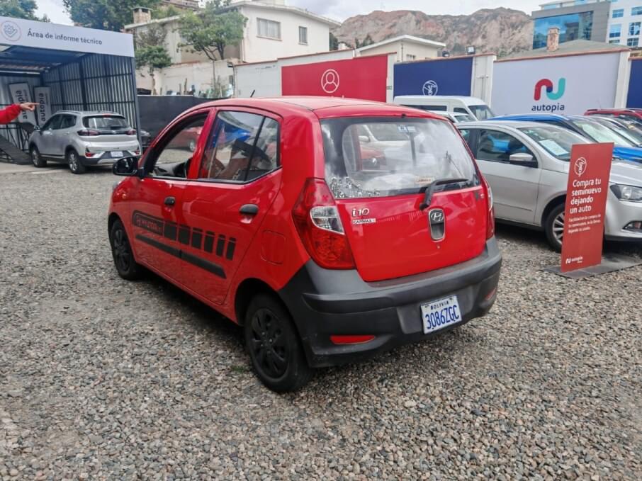 HYUNDAI I-10 2013 61.000 Kms.