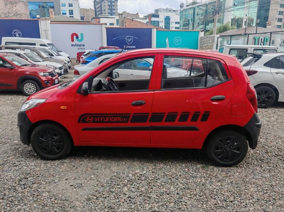 HYUNDAI I-10 2013 61.000 Kms.