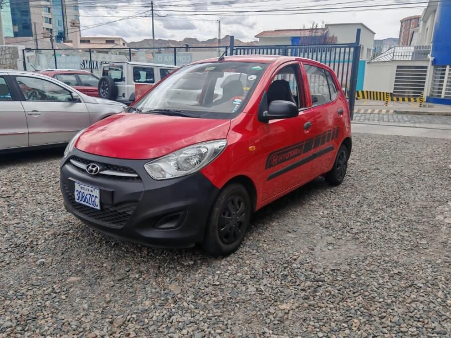 HYUNDAI I-10 2013 61.000 Kms.