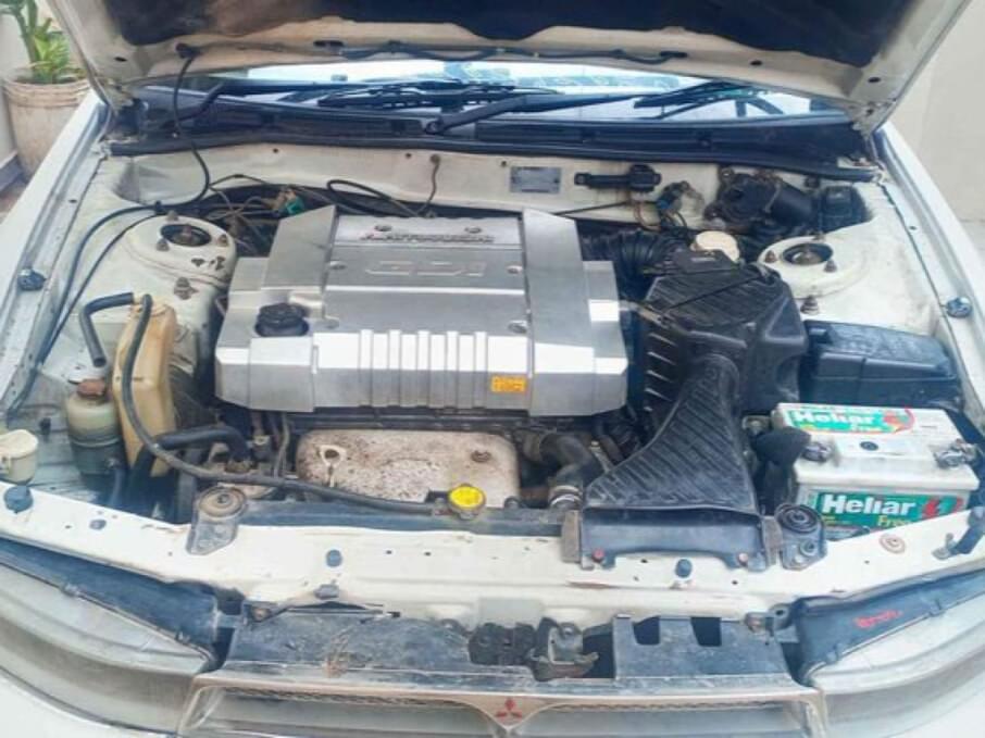 MITSUBISHI GALANT 1997 110.000 Kms.