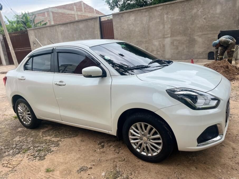 SUZUKI DZIRE SEDAN 2023 106.000 Kms.