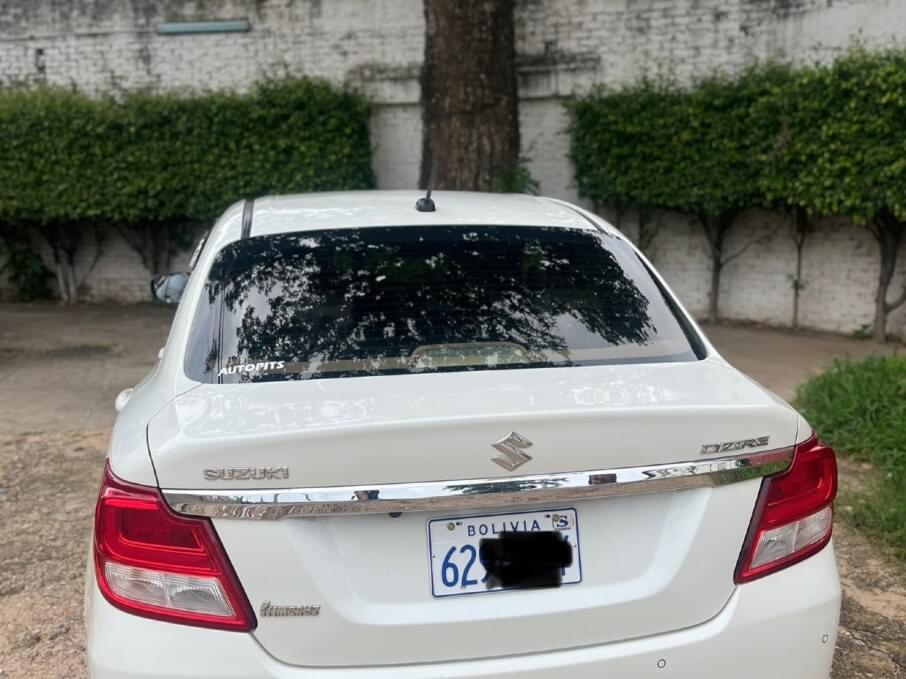 SUZUKI DZIRE SEDAN 2023 106.000 Kms.