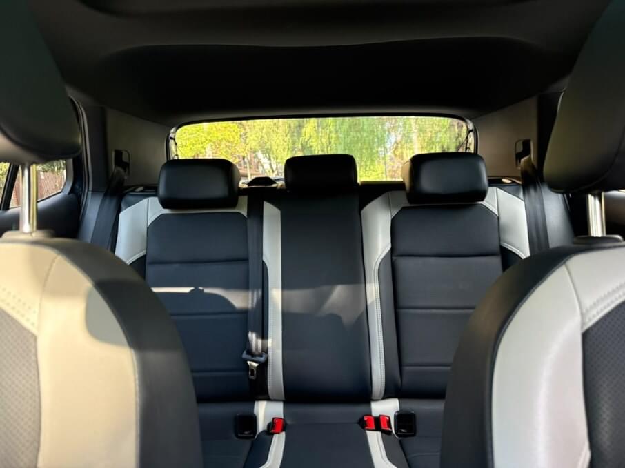 VOLKSWAGEN T-CROSS 2021 21.000 Kms.