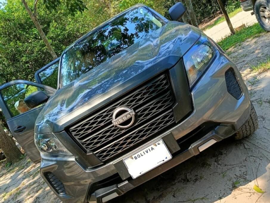NISSAN FRONTIER 2025 57.000 Kms.