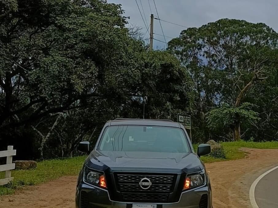 NISSAN FRONTIER 2025 57.000 Kms.
