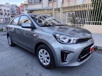 KIA SOLUTO 2025 700 Kms.