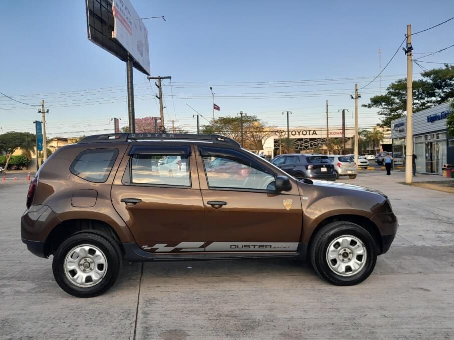 RENAULT DUSTER 2017 94.390 Kms.