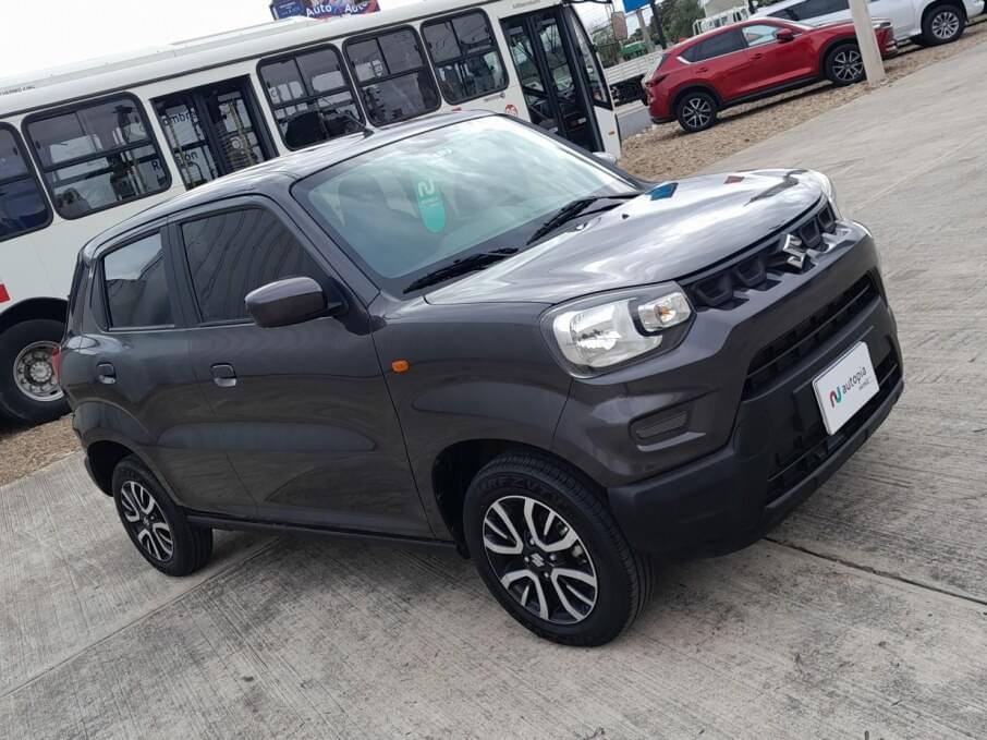 SUZUKI S-PRESSO 2024 9.300 Kms.