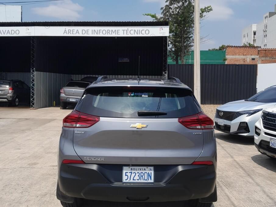 CHEVROLET TRACKER 2022 27.870 Kms.