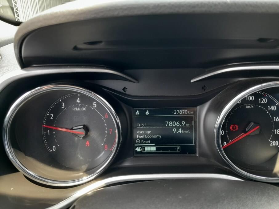 CHEVROLET TRACKER 2022 27.870 Kms.