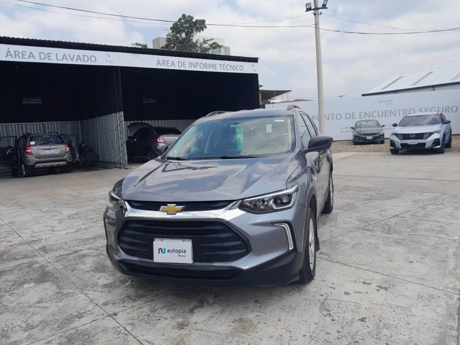 CHEVROLET TRACKER 2022 27.870 Kms.