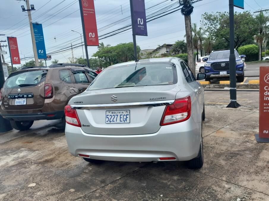 SUZUKI DZIRE SEDAN 2020 44.500 Kms.