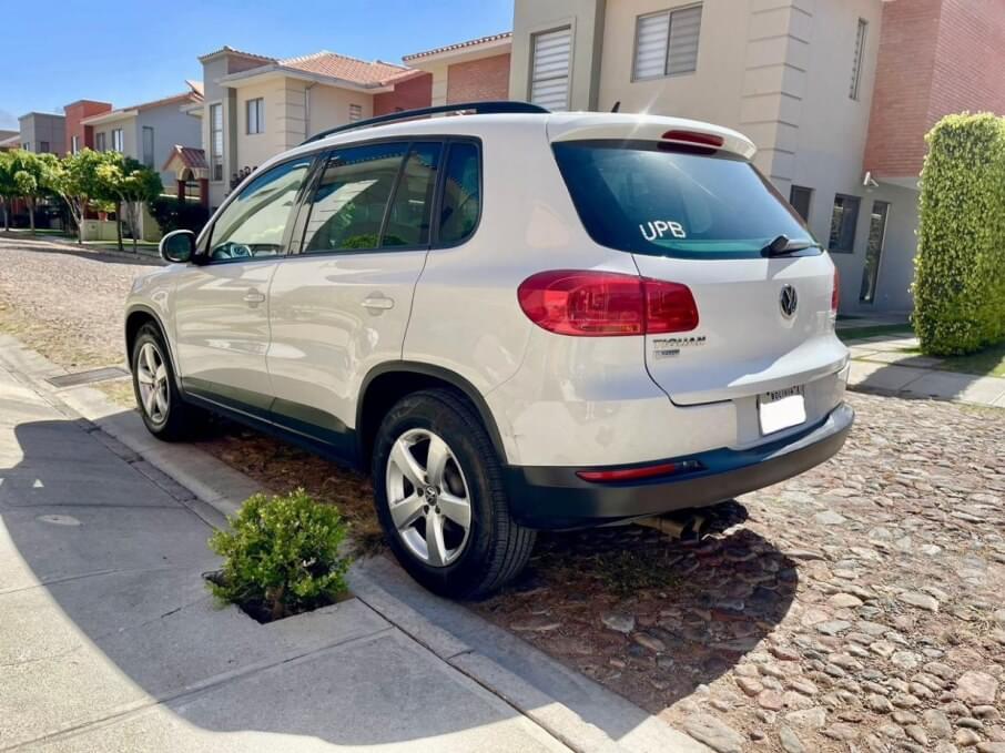 VOLKSWAGEN TIGUAN 2014 88.000 Kms.