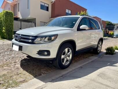 VOLKSWAGEN TIGUAN 2014 88.000 Kms.