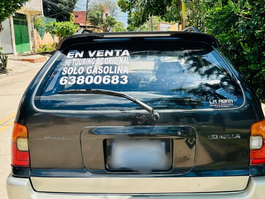 TOYOTA COROLLA 1996 80.000 Kms.