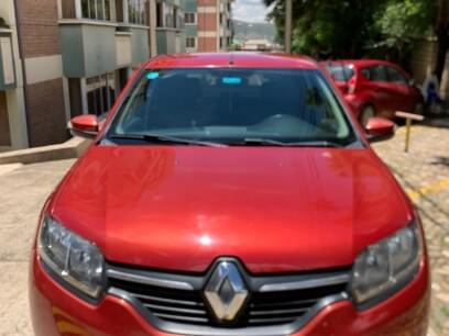 RENAULT LOGAN 2019 75.000 Kms.