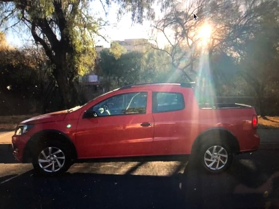 VOLKSWAGEN SAVEIRO 2021 75.000 Kms.