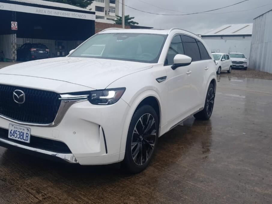 MAZDA CX-90 2024 11.000 Kms.
