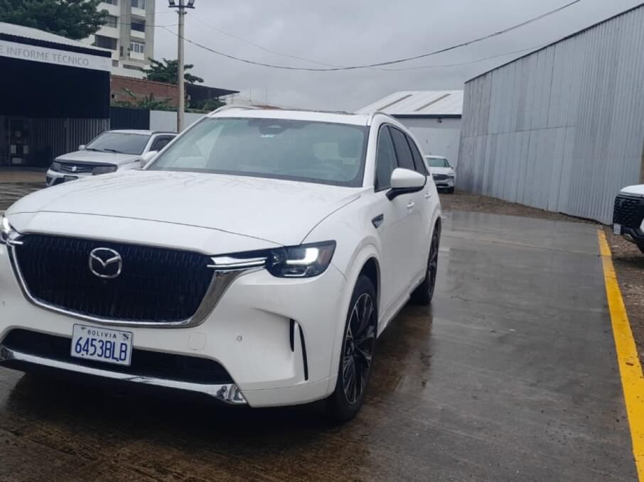 MAZDA CX-90 2024 11.000 Kms.