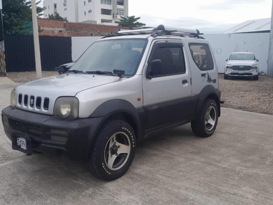 SUZUKI JIMNY 2011 268.000 Kms.