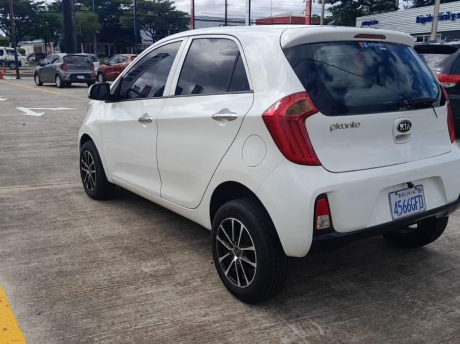 KIA PICANTO 2017 105.400 Kms.