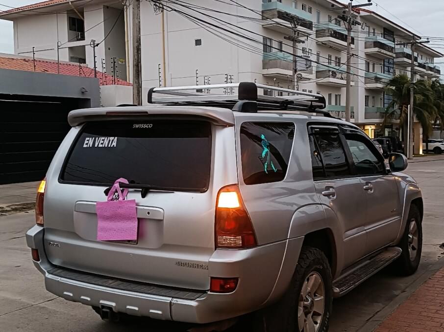 TOYOTA 4RUNNER 2004 198.000 Kms.