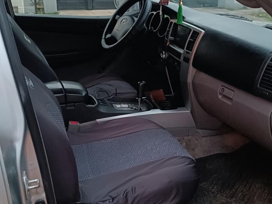 TOYOTA 4RUNNER 2004 198.000 Kms.