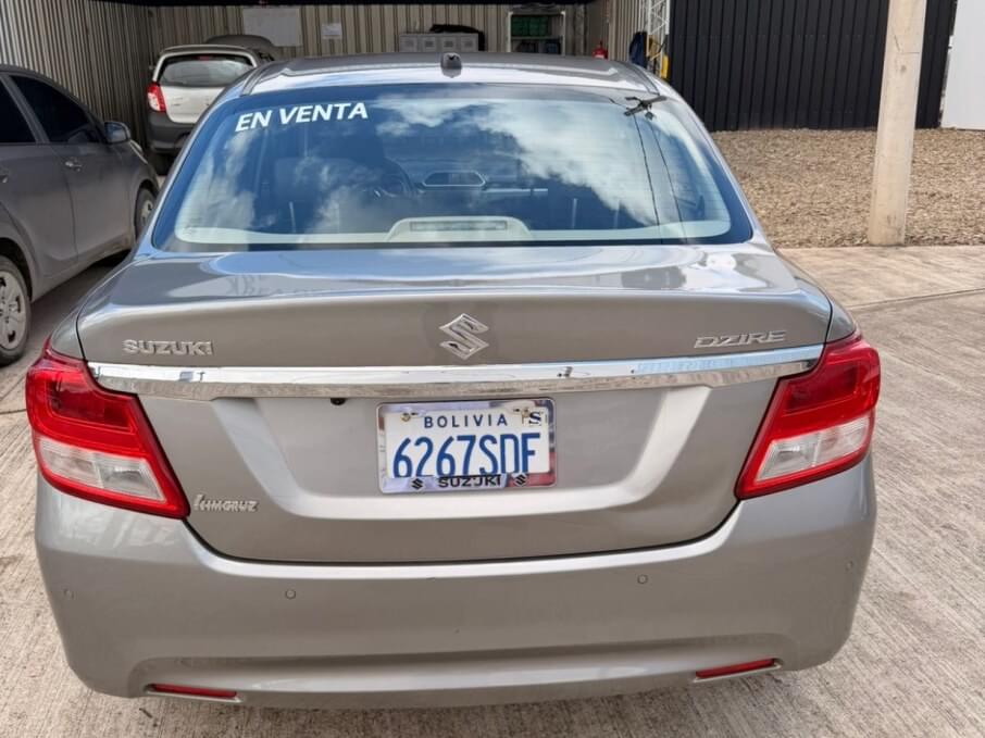 SUZUKI DZIRE SEDAN 2023 45.458 Kms.