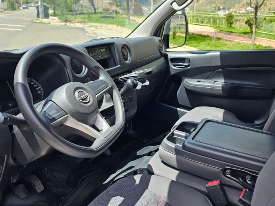 NISSAN URVAN 2023 12.000 Kms.