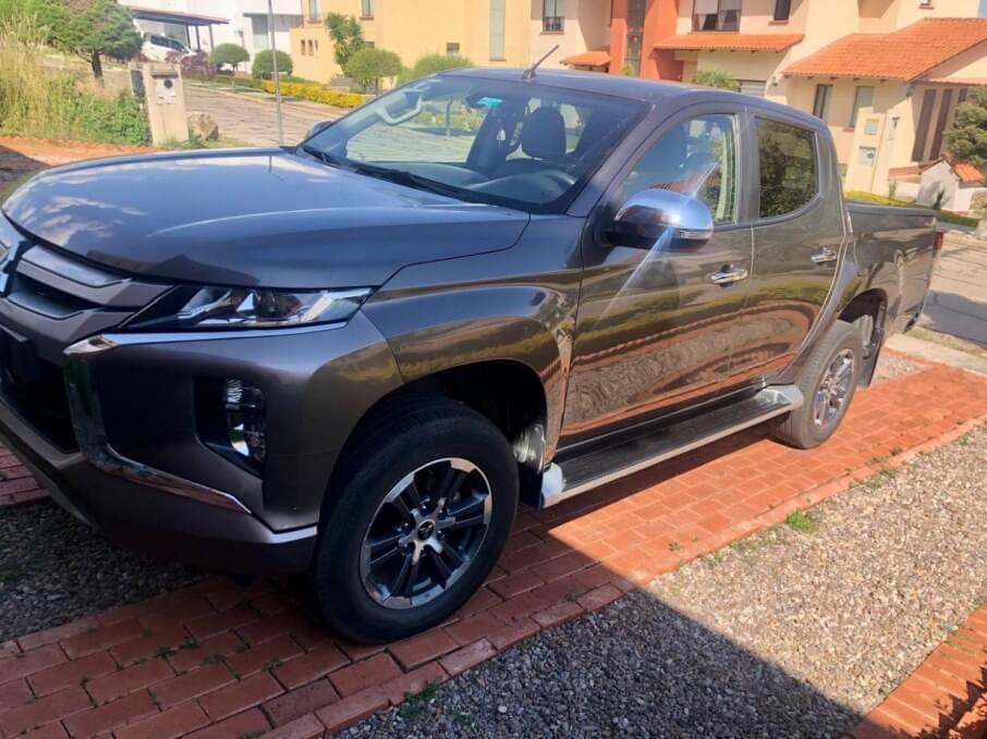 MITSUBISHI L-200 2020 85.000 Kms.