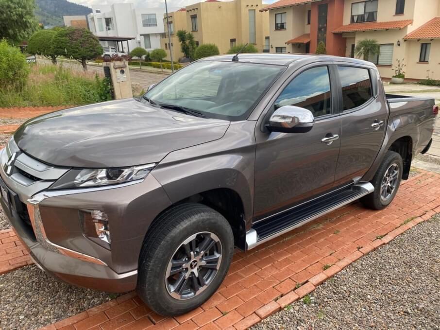 MITSUBISHI TRITON 2020 80.000 Kms.