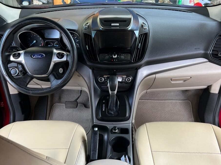 FORD ESCAPE 2016 51.750 Kms.