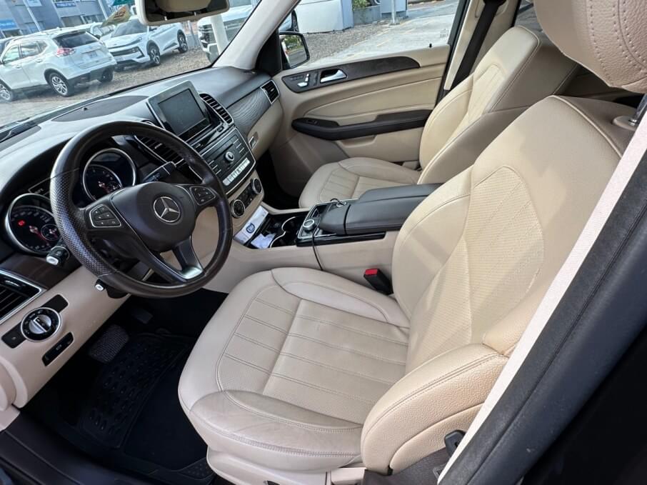 MERCEDES BENZ GLE 2018 60.554 Kms.