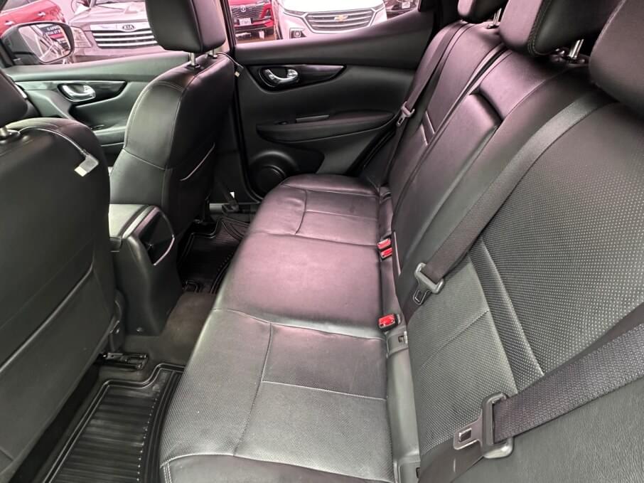 NISSAN QASHQAI 2017 56.794 Kms.